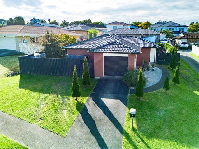 URGENT SALE - OWNERS HAVE UPGRADED!!