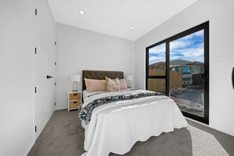 10 Furlough Road Opaheke_9