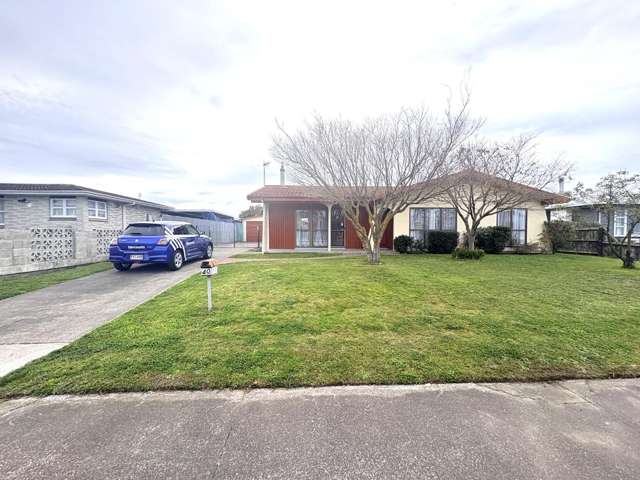 40 Folkestone Drive Flaxmere_1