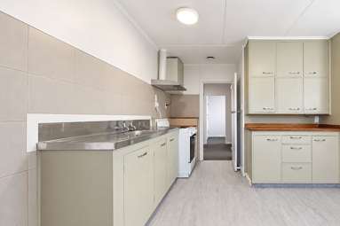 40A Bellingham Crescent_3