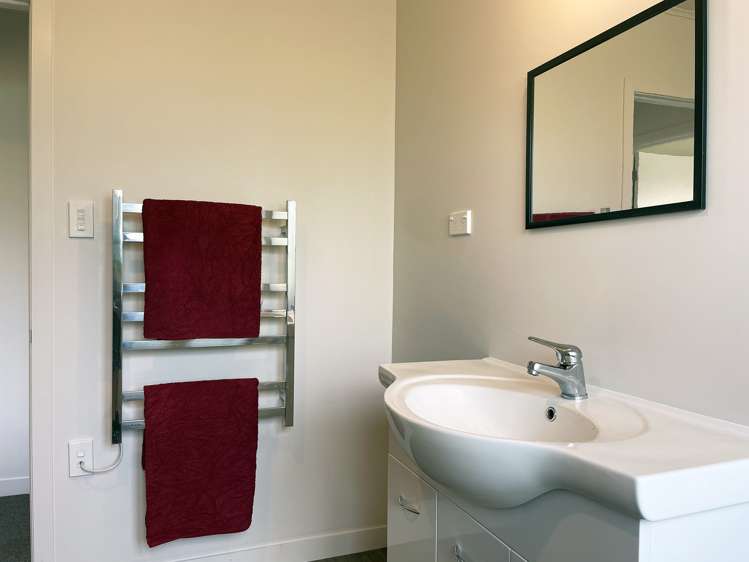 7 Shoemaker Road Waipu_11