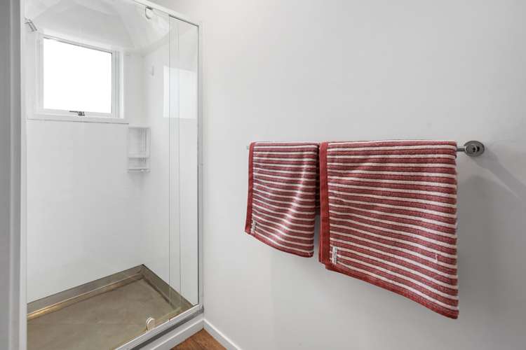 19 Selbourne Avenue Richmond_18