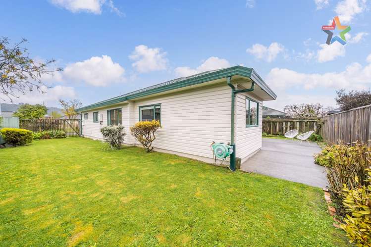 28 Talbot Grove Trentham_19