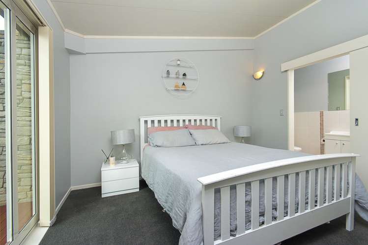 1 Merlot Lane Pukekohe_5