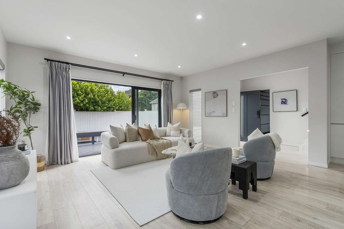 11a Hardington Street_1