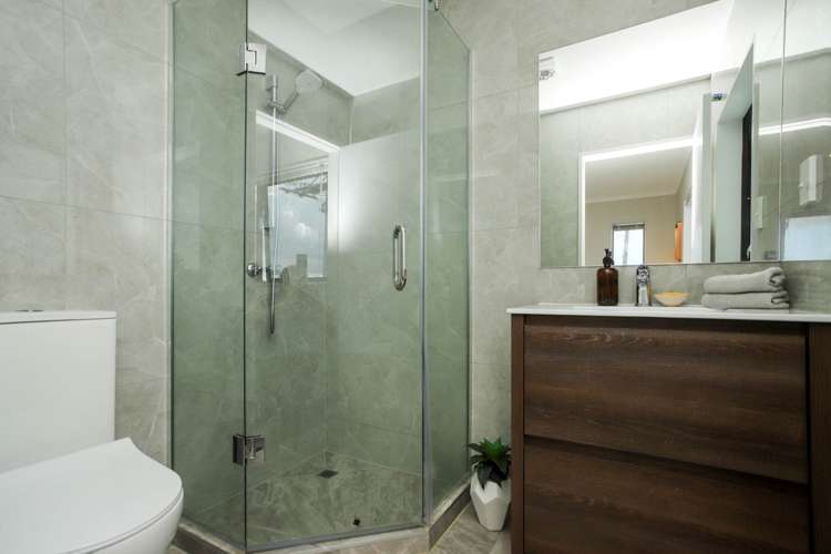 16a James Street Mangere East_14