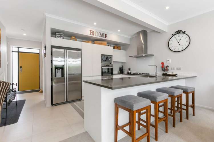 119 Bonair Crescent Silverdale_7