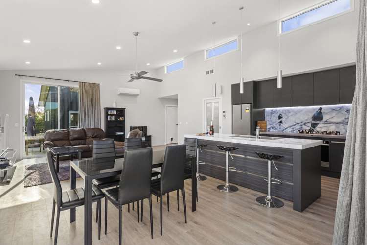 11 Mangakino Road Raglan_8