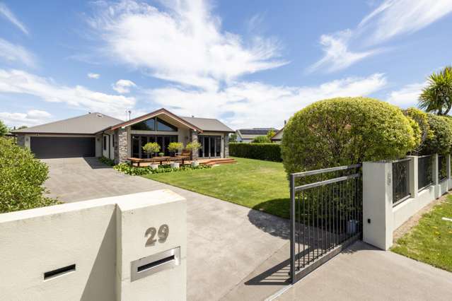 Stunning Family Home on Quarter Acre