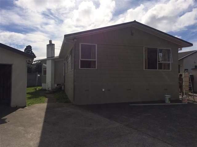 61 Burbank Avenue Manurewa_1