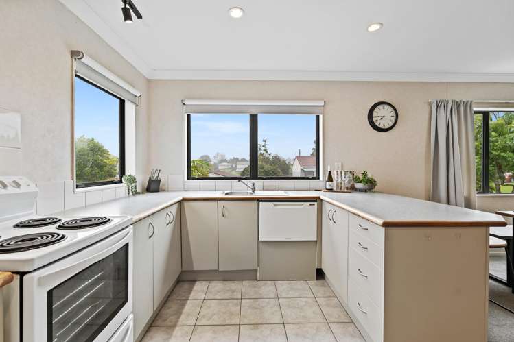 9 Glover Place Onerahi_2