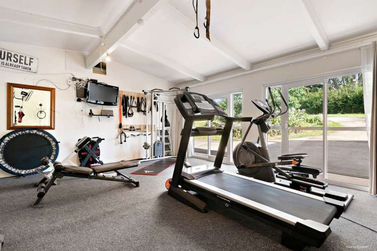 272 Redoubt Road Totara Park_14