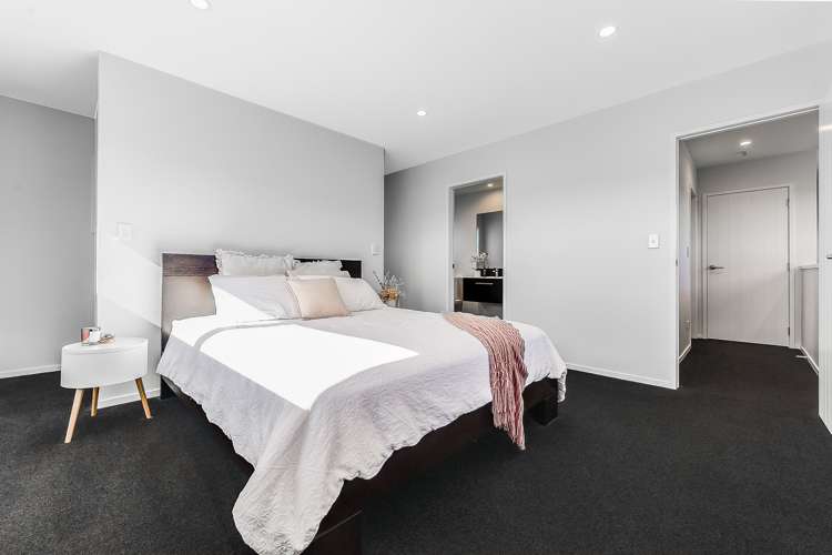 38 Probert Crescent Chartwell_15