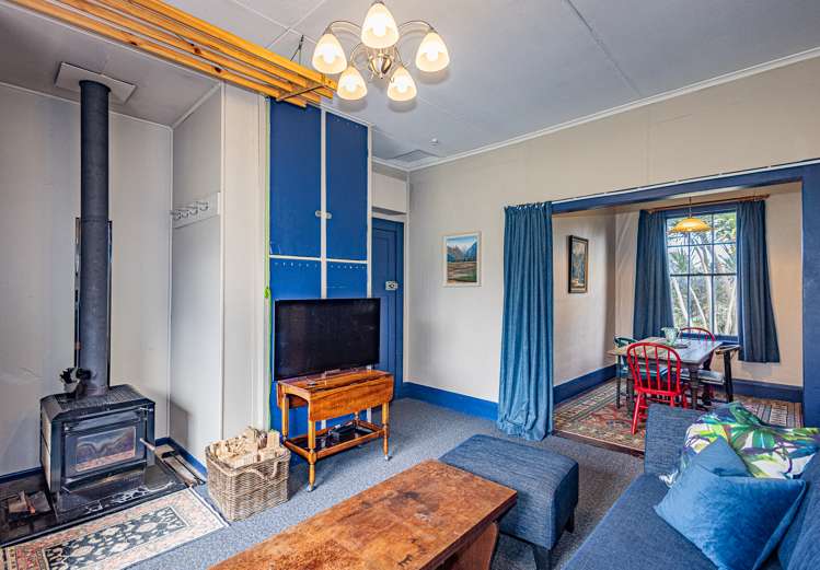 12 Miharo Street Ohakune_7