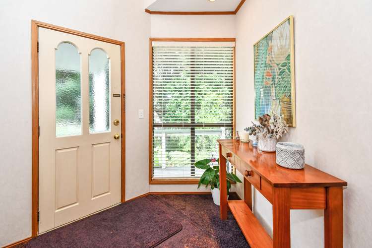 17 Calluna Crescent Totara Heights_8