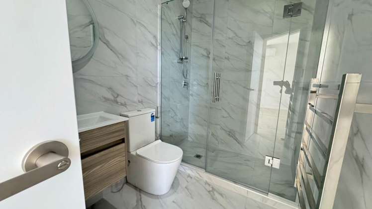 18C Pirangi Street Pt England_9