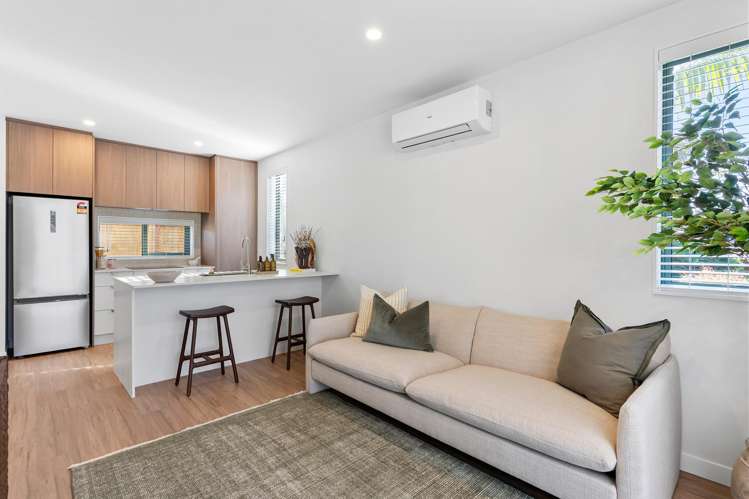 1 Olea Road Onehunga_7