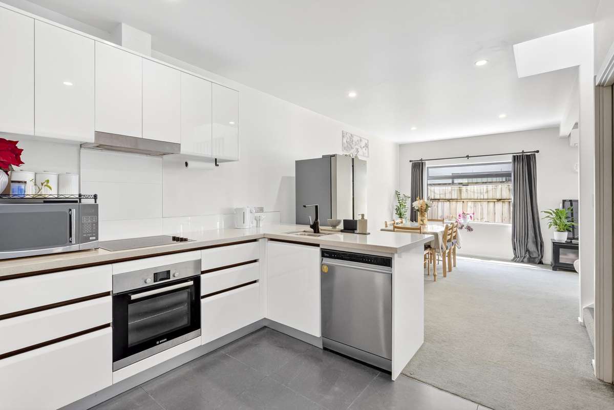 3/36 Blackburn Street_0