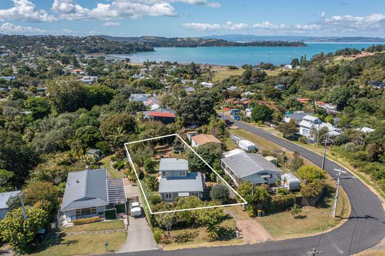 6 Wattle Road Oneroa_17