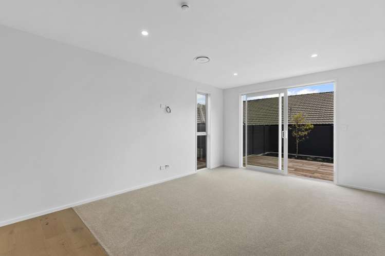 2/11 Tamihana Avenue Fairfield_17