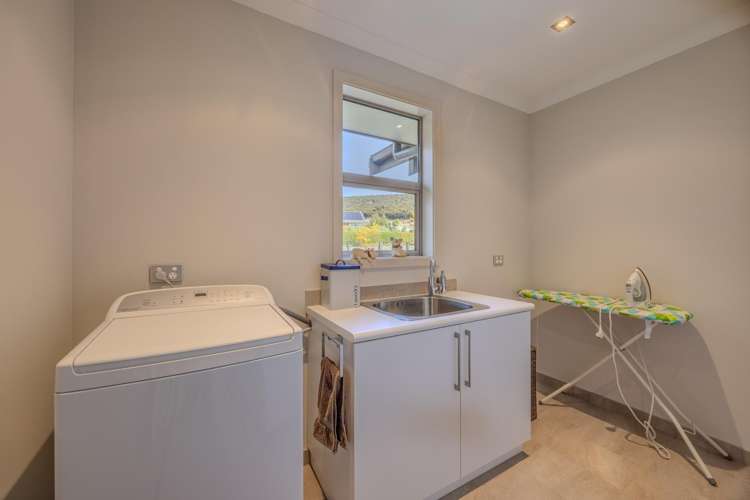 8 Hidden Hills Drive Wanaka_23