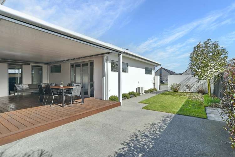 13 Picadilly Avenue Casebrook_23