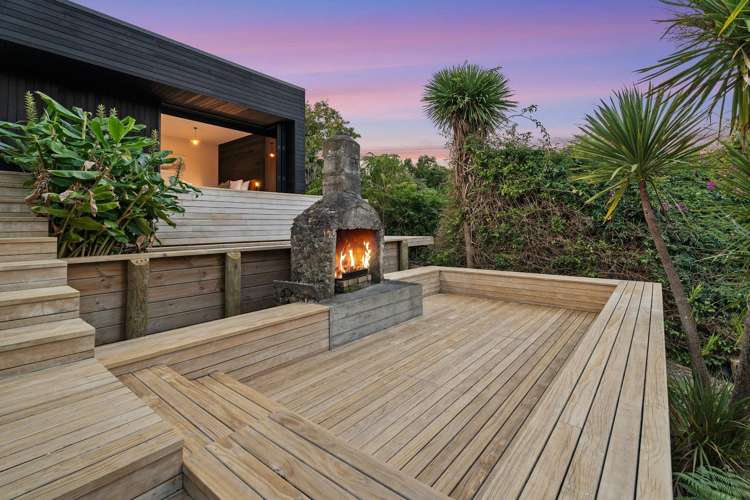 1 Huruhi Road Oneroa_20