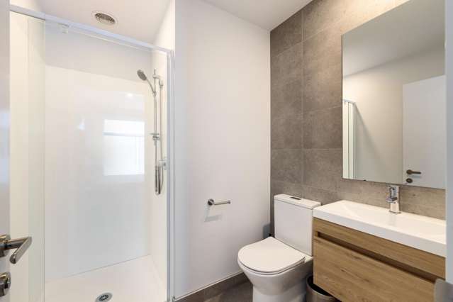 2/8 New Brighton Road Dallington_4