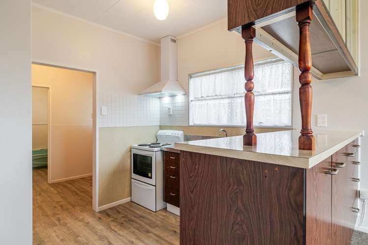 3 Crewe Street Pahiatua_2