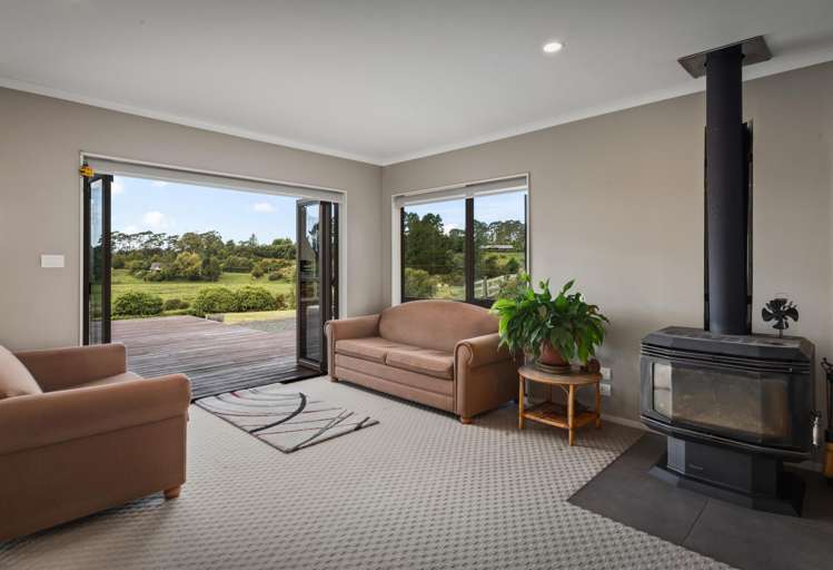 120 Walford Road Aongatete_10