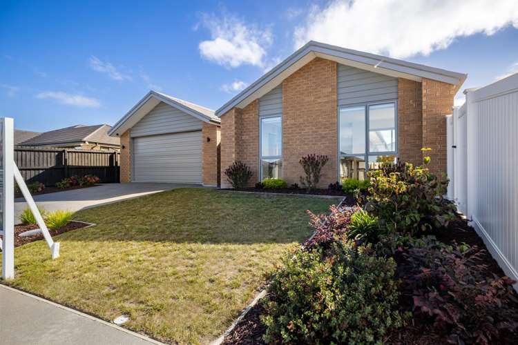 26 Selfe Crescent Burwood_1