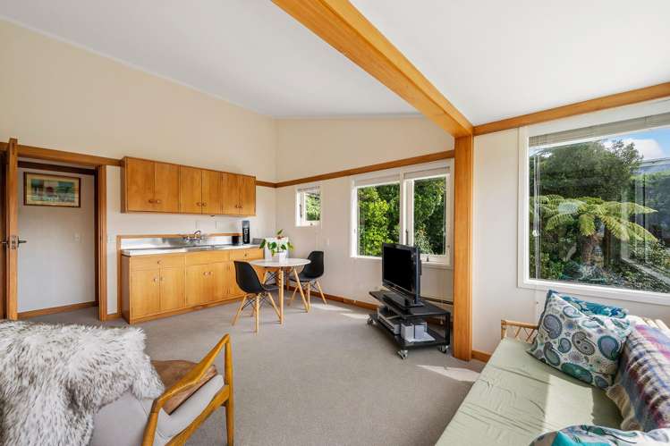 79 Nicholson Road Khandallah_17