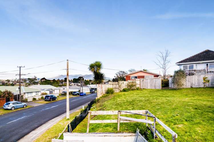 180 Seaview Road Westown_12