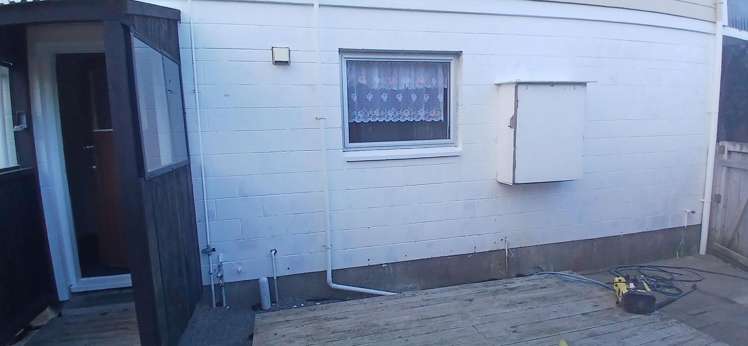 1/192 Onepu Road Lyall Bay_9