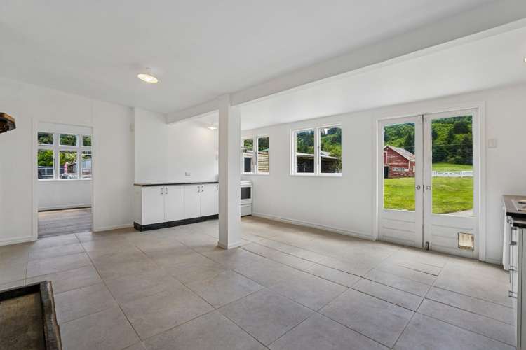 1135 Garston-Athol Highway Athol_8