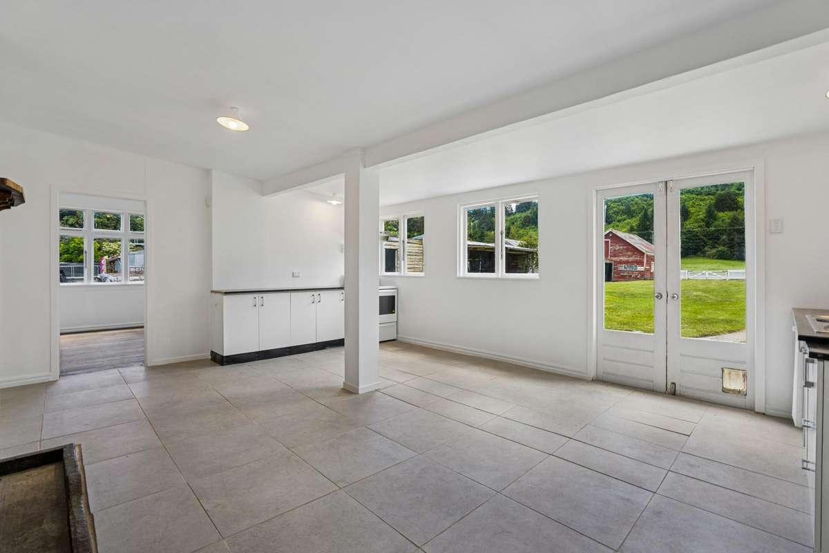 1135 Garston-Athol Highway_4