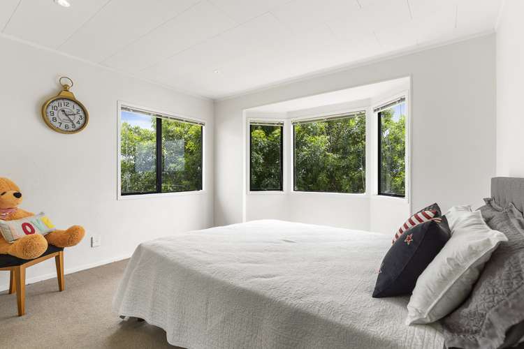 1/19 Exeter Place Unsworth Heights_13