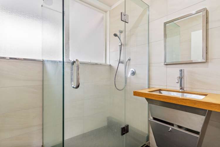 1 Rickards Place New Lynn_9