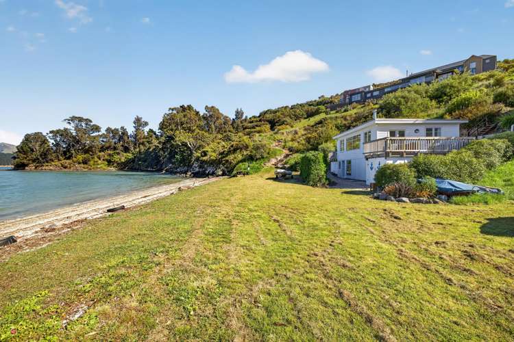 20 Te Wharau Lane Charteris Bay_3