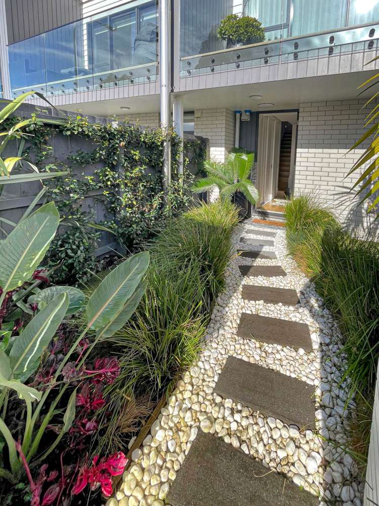 262B Meola Road Pt Chevalier_1