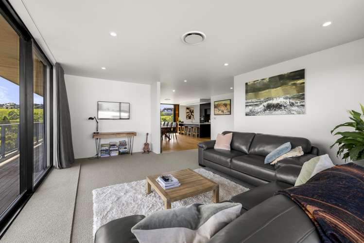 21 Maataitai Road Raglan_9