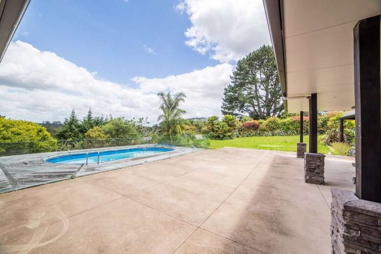 255 Okura River Road Okura_23