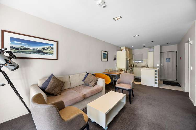 19/13 Plantation Road_4