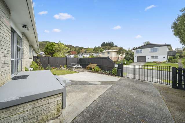 5a Enfield Street Wainuiomata_3