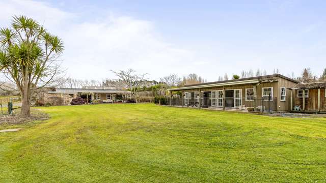 87 Croft Lane Riverhead_2