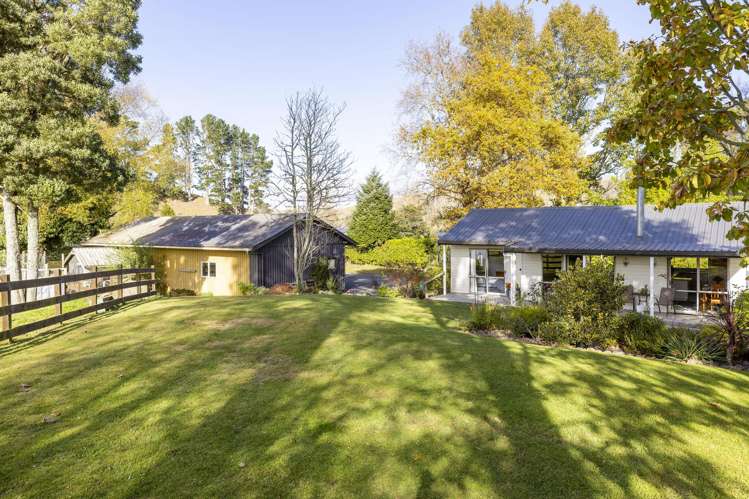 1082 Mapara Road Kinloch_21