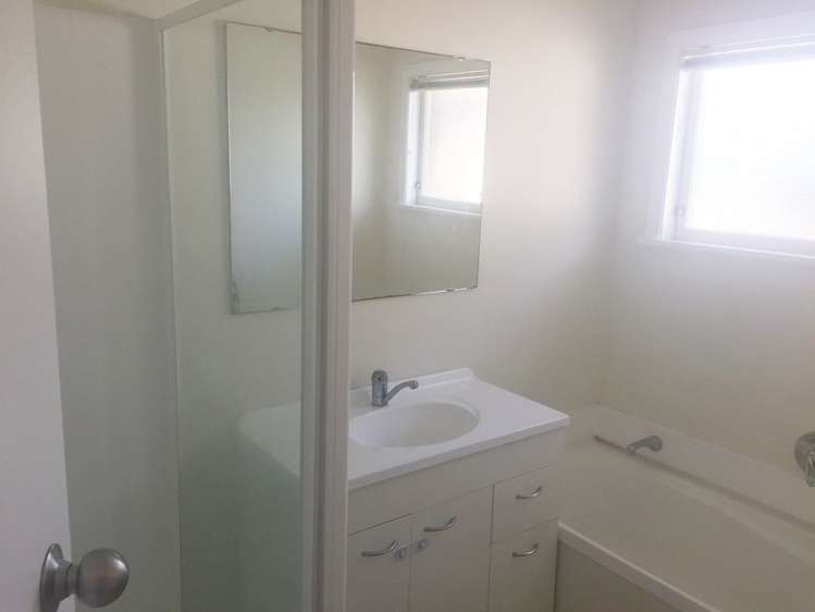 128 Edgewater Drive Pakuranga_8