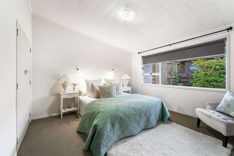 1/15 Omana Road Milford_9