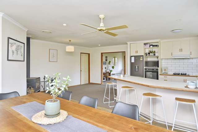 36 Woodglen Drive Woodend_4