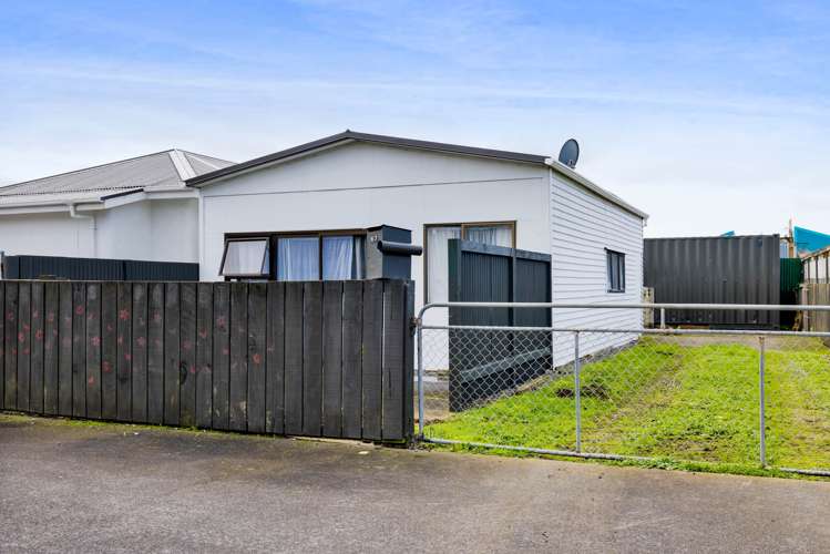 67 Manawapou Road Hawera_11